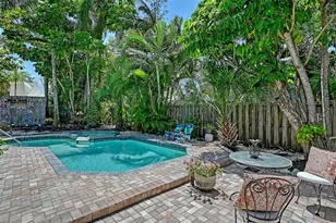204 24th St W, Bradenton, FL 34205 - Photo 46