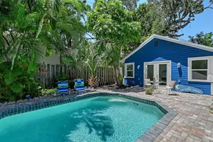 204 24th St W, Bradenton, FL 34205 - Photo 56