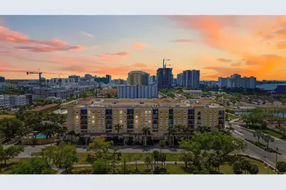 1064 N Tamiami Trail #1406, Sarasota, FL 34236 - Photo 1