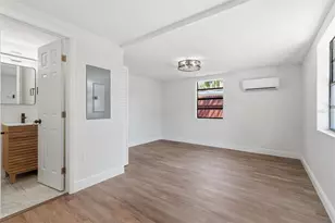 113 145th Ave E, Madeira Beach, FL 33708 - Photo 4