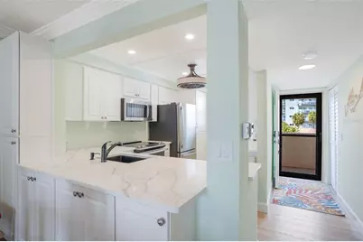 18304 Gulf Boulevard #105, Redington Shores, FL 33708 - Photo 6
