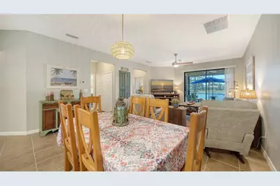 11121 Campazzo Drive, Venice, FL 34292 - Photo 8