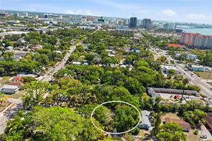 1264 18th St, Sarasota, FL 34234 - Photo 42