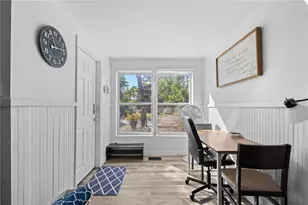 2915 Lynnhurst St, Sarasota, FL 34239 - Photo 6