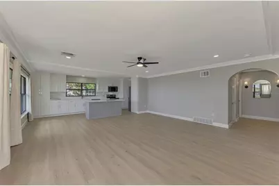 1822 Riverside Drive E, Bradenton, FL 34208 - Photo 10