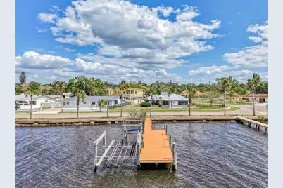 1822 Riverside Drive E, Bradenton, FL 34208 - Photo 40