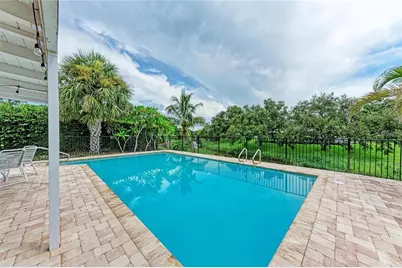 2705 S Brink Avenue, Sarasota, FL 34239 - Photo 24
