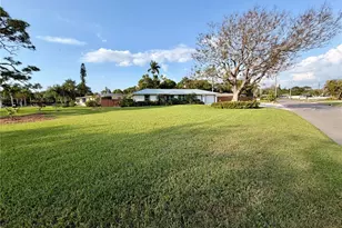4620 7th Ave W, Bradenton, FL 34209 - Photo 6