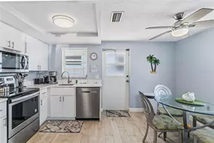 6154 Midnight Pass Rd, Sarasota, FL 34242 - Photo 2