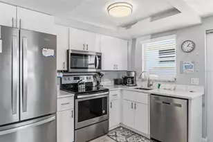 6154 Midnight Pass Rd, Sarasota, FL 34242 - Photo 4