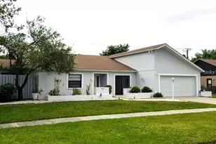 3857 Kingston Blvd, Sarasota, FL 34238 - Photo 1