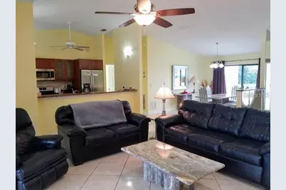 3857 Kingston Boulevard, Sarasota, FL 34238 - Photo 6