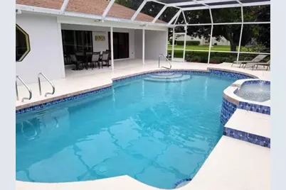 3857 Kingston Boulevard, Sarasota, FL 34238 - Photo 4