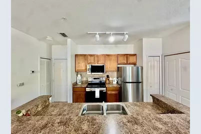 8341 38th Street Circle E #201, Sarasota, FL 34243 - Photo 8