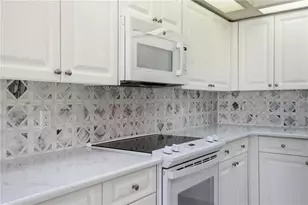 2309 Fairskies Dr, Spring Hill, FL 34606 - Photo 20