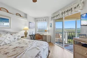1323 Perico Point Cir, Bradenton, FL 34209 - Photo 10