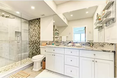 1 Benjamin Franklin Drive #3, Sarasota, FL 34236 - Photo 16