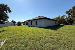 4252 Sunburst Ave, North Port, FL 34286 - Photo 24