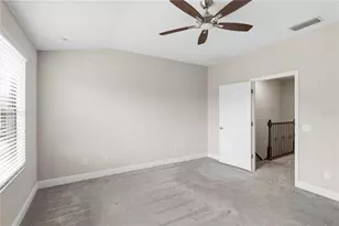 4995 Oarsman Ct, Sarasota, FL 34243 - Photo 8