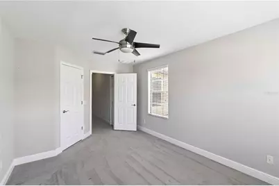 4995 Oarsman Court, Sarasota, FL 34243 - Photo 10