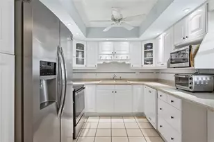 5130 Brittany Dr S, Saint Petersburg, FL 33715 - Photo 4