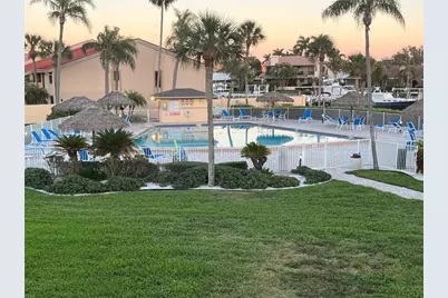 5130 Brittany Drive S #1002, Saint Petersburg, FL 33715 - Photo 42