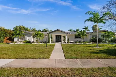 625 W Olympia Avenue, Punta Gorda, FL 33950 - Photo 2