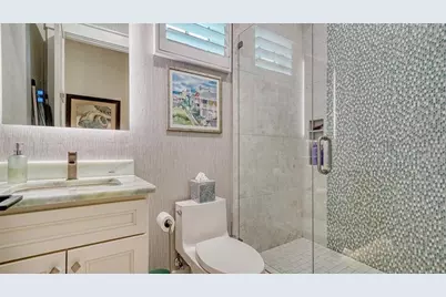 5930 Briarwood Avenue, Sarasota, FL 34231 - Photo 18