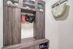 5930 Briarwood Ave, Sarasota, FL 34231 - Photo 30