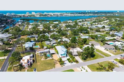 5930 Briarwood Avenue, Sarasota, FL 34231 - Photo 32