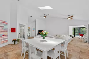 4750 Tivoli Ave, Sarasota, FL 34235 - Photo 28