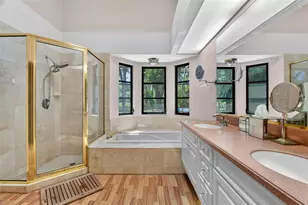 4750 Tivoli Ave, Sarasota, FL 34235 - Photo 34