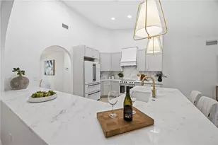 4420 Oak View Dr, Sarasota, FL 34232 - Photo 10