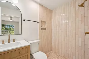 2107 8th Ave E, Bradenton, FL 34208 - Photo 12