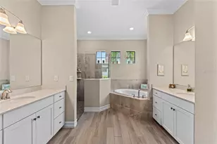 10832 Whisk Fern Dr, Venice, FL 34293 - Photo 32