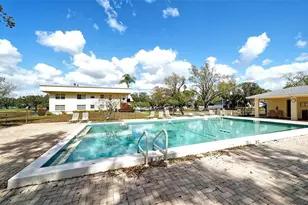 7880 Palm Aire Ln, Sarasota, FL 34243 - Photo 18