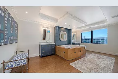 128 Golden Gate Point #901B, Sarasota, FL 34236 - Photo 22
