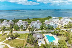 342 Castaway Cay Dr, Bradenton, FL 34209 - Photo 1