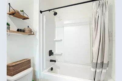 9201 Sapphire Creek Place, Temple Terrace, FL 33637 - Photo 22