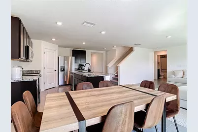 9201 Sapphire Creek Place, Temple Terrace, FL 33637 - Photo 14