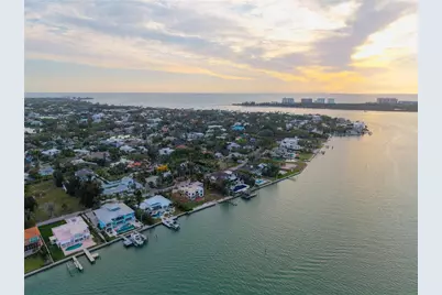 679 Norsota Way, Sarasota, FL 34242 - Photo 12