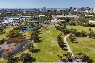 2121 Wood St, Sarasota, FL 34237 - Photo 30