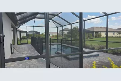 15116 Oxford Grey Drive, Bradenton, FL 34211 - Photo 2