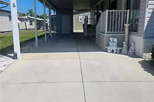 3319 Overcup Oak Terrace, Sarasota, FL 34237 - Photo 4