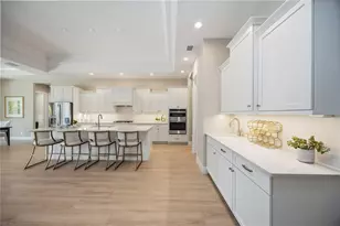 18185 Home Run Dr, Venice, FL 34293 - Photo 8