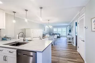 845 Benjamin Franklin Dr, Sarasota, FL 34236 - Photo 14