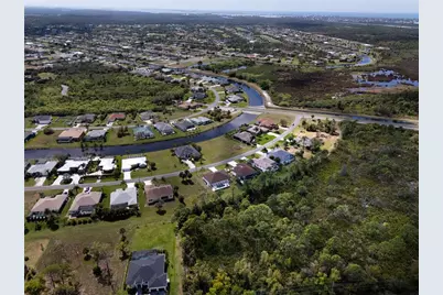 134 White Marsh Lane, Rotonda West, FL 33947 - Photo 6