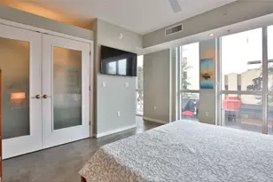 1350 Main St, Sarasota, FL 34236 - Photo 14