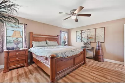 7101 Fairway Bend Circle, Sarasota, FL 34243 - Photo 14