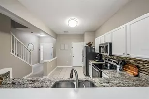 2819 Conch Hollow Dr, Brandon, FL 33511 - Photo 4